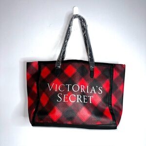 VICTORIA’S SECRET Buffalo Plaid Shoulder Bag, Tote Bag, Red & Black, NWOT